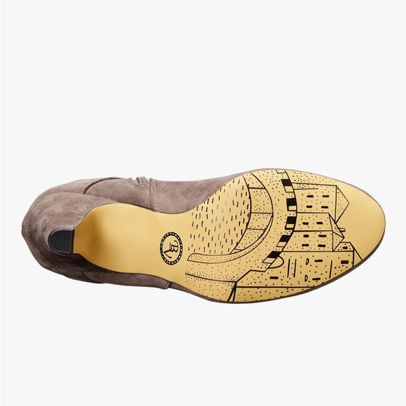 NWT Bella Vita Women's Sasha Tall Boot Grey Super Suede 7m - Picture 5 of 7